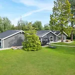 Pool Activity House For 14 People Bøtø By