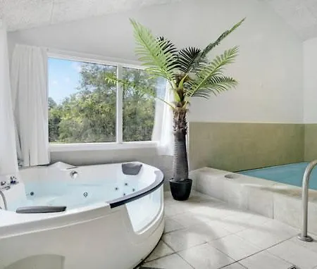 بيت للعطل Pool Activity House For 14 People